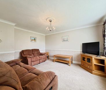 3 bedroom House To Let - Photo 2