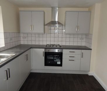 2 bedroom terraced house to rent - Photo 6