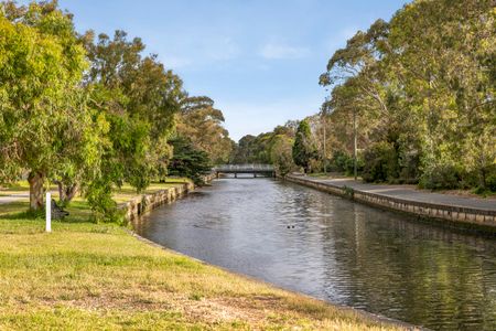 17/93 Glen Huntly Road, Elwood VIC 3184 - Apartment For Rent | Domain - Photo 5