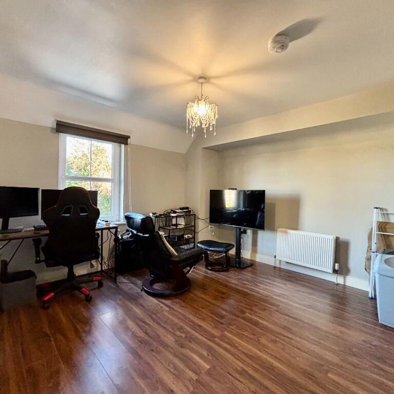 417h Antrim Road, Newtownabbey, BT36 5ED - Photo 1