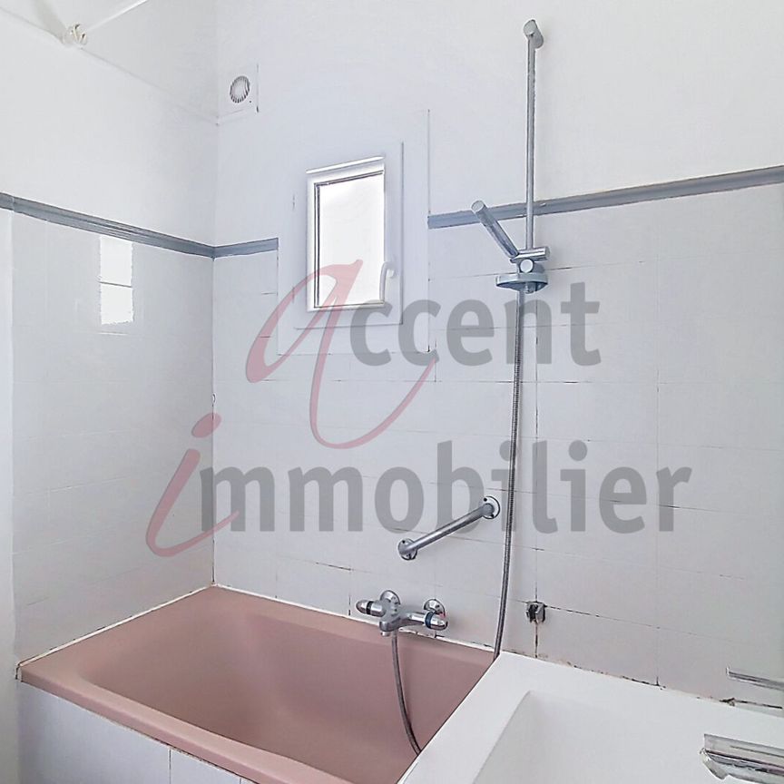 Saint-Remy : Maison T2 Bis avec terrasse, garage et parking, - Photo 1