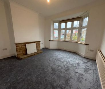 4 bedroom semi-detached house to rent - Photo 1