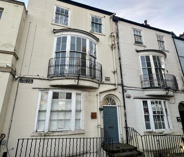 1 bedroom flat to rent - Photo 4