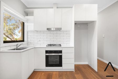 Absolutely Stunning Two Bedroom Home - Photo 4