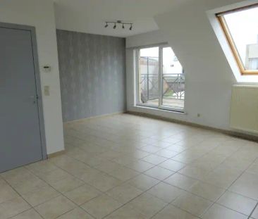 Instapklaar dakappartement met 1 slaapkamer en terras - Photo 1