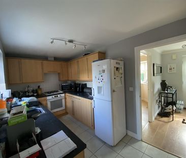 KINGSLEY MEADOWS, WICKFORD - Photo 4