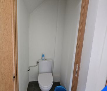 Location Appartement 3 pièces 40m² JOIGNY 89300 - Photo 4