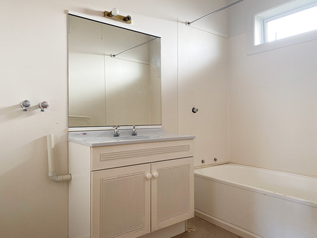 2/490 Barbadoes St | $495 weekly - Photo 2