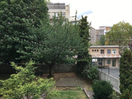 A Louer Paris 19ème Buttes Chaumont 2P 47,52m² - Photo 3