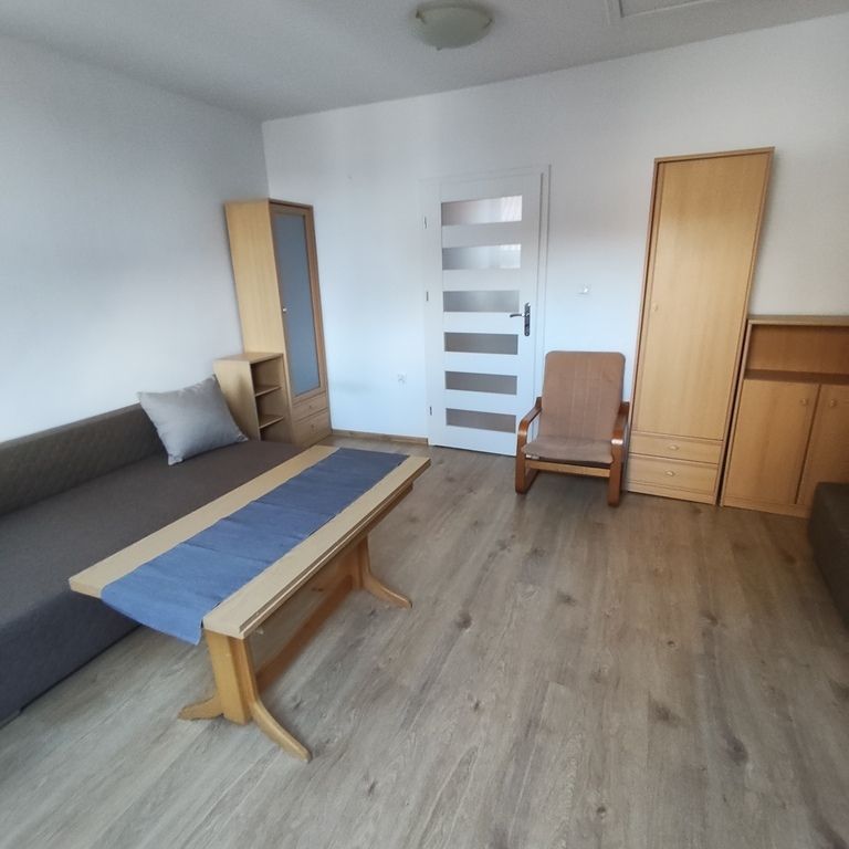 Podzamcze 2-pok. mieszkanie z niezależną kuchnią - Photo 1