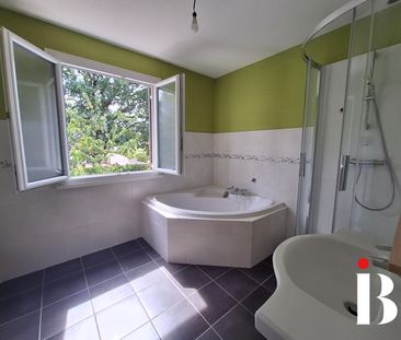 Location Maison 5 pièces 108m² ST HERBLAIN 44800 - Photo 5