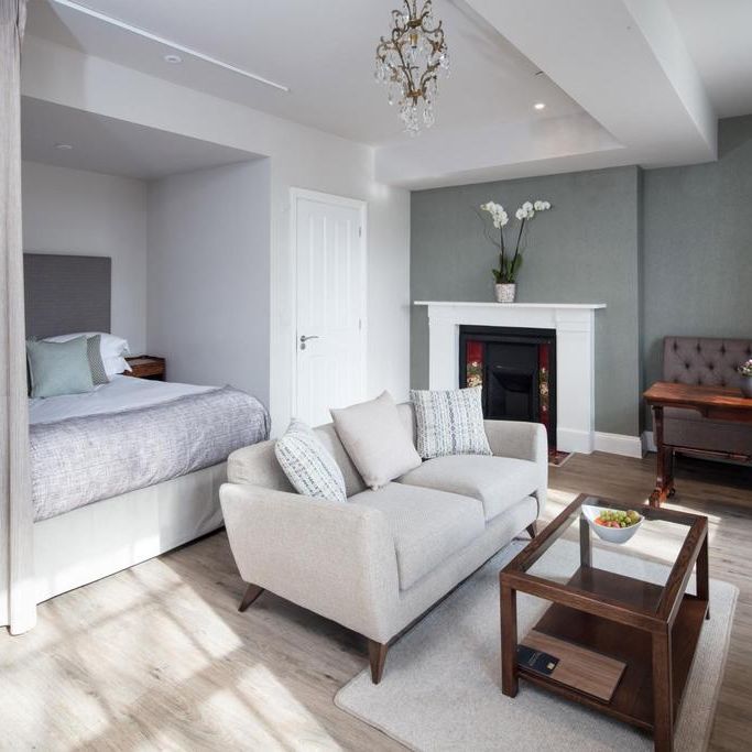 1 bedroom serviced apartment to rent - Photo 1