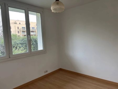 Appartement T3 55 m² Montélimar - Photo 4