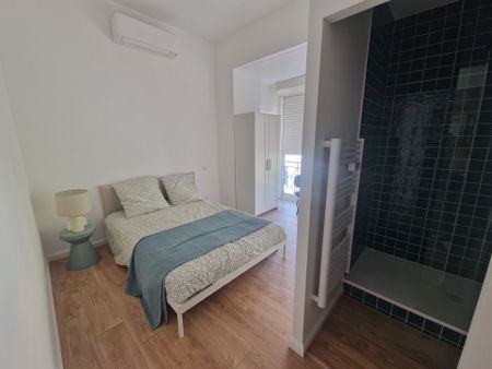 Location Appartement 4 pièces 85m² TOULON 83000 - Photo 3
