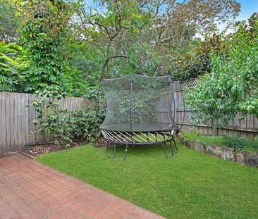 Lovely 3 Bedroom Home - Photo 6