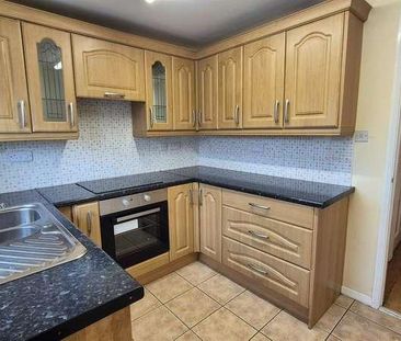 Walpole Walk, West Bromwich, B70 - Photo 6