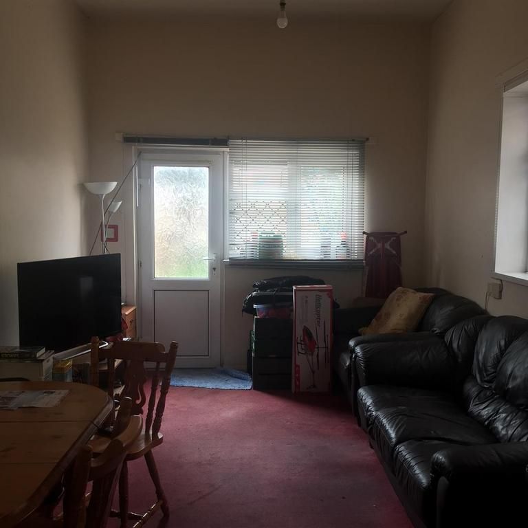 5 bedroom house share to rent - Photo 1