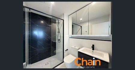 Stylish Modern Living in the Heart of Melrose Park - Photo 4