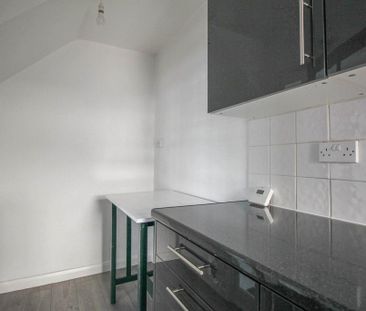 2 bedroom semi-detached house to rent - Photo 1