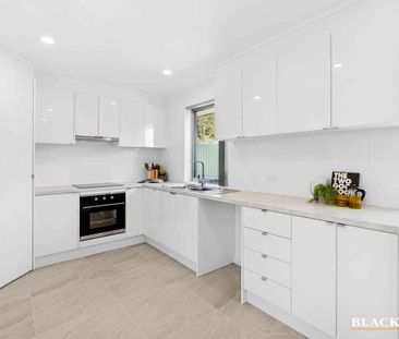 Beautifully Renovated 3-Bedroom Home in McKellar - Photo 6