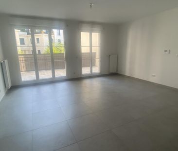 location Appartement T2 DE 49.75m² À CLAMART - Photo 3
