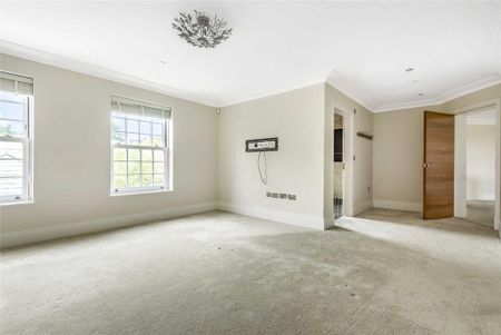 6 bedroom detached house to rent - Photo 4