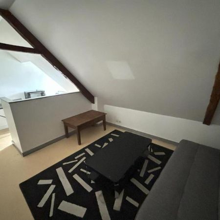 A LOUER APPARTEMENT T2 - Photo 4