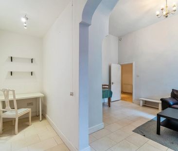 Sydney Place - Photo 3