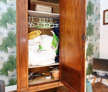 Logement à Paris, Location meublée - Photo 5