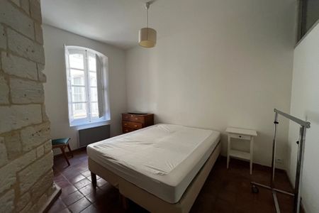 A louer, appartement 3 pièces en centre ville - Photo 2