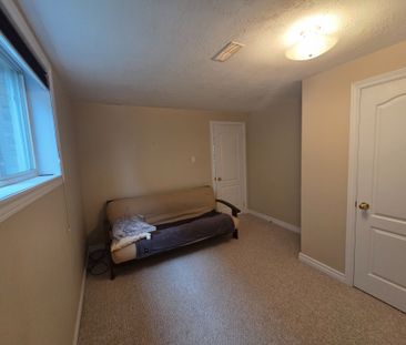 For Lease - 52 Fenning Drive, Clarington, Ontario - Photo 5