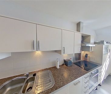 3 bedroom apartment to rent - Photo 3