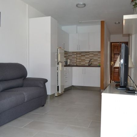Apartment neu renoviert mit 2 Schlafzimmer im Herzen von Playa del Ingles - Photo 3