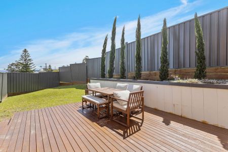 Contemporary Luxury - Photo 4