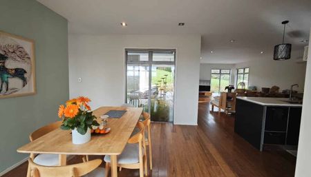 Kumeu | Fully Furnished 4BR 2BA Home | Short-Term - Photo 5