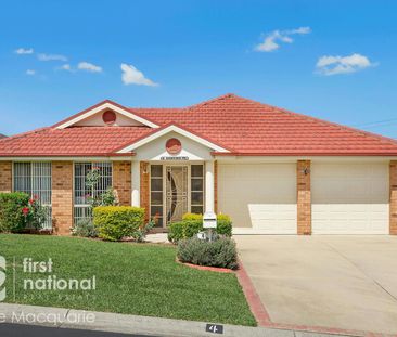 Charming and Spacious 4-Bedroom Home - Photo 4