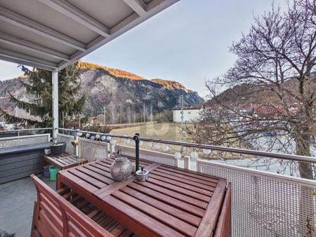 GENEROUS AND CENTRAL - Foto 5