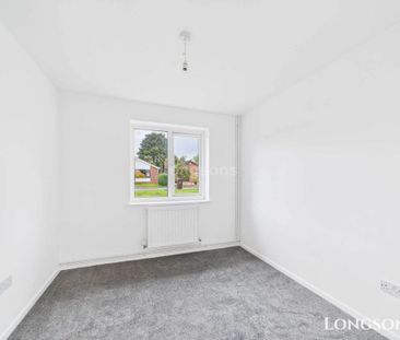 St Andrews Close, Holme Hale - Photo 2