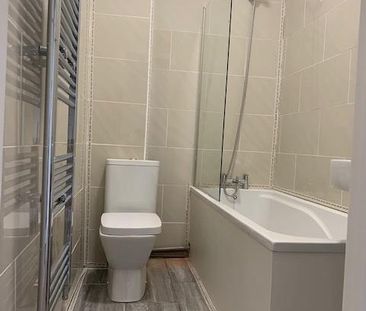 2 Bed Flat, Woodberry Grove, N4 - Photo 2