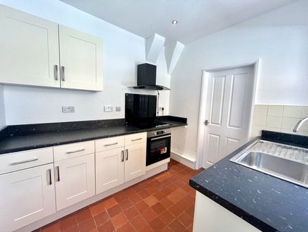 2 bed terraced house to rent Cooperative Street, Stafford ST16 3BZ - Photo 5