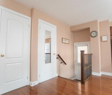 For Lease - 54 Chayna Crescent, Vaughan, Ontario - Photo 4