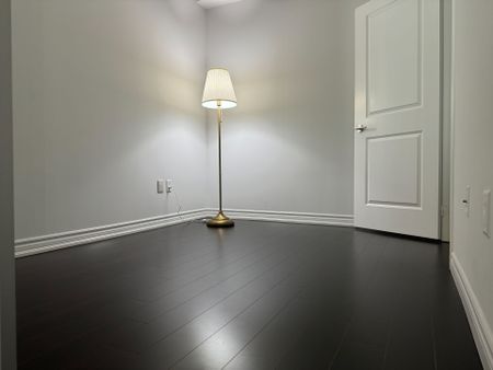 For Lease - 386 Yonge Street Unit# 4208, Toronto, Ontario - Photo 4