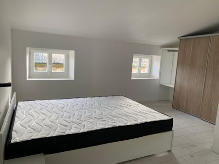 Location Appartement 3 pièces 63m² SAUVETERRE DE GUYENNE 33540 - Photo 3