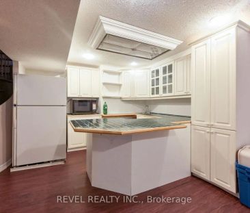 1034 FREDONIA DRIVE - Photo 6