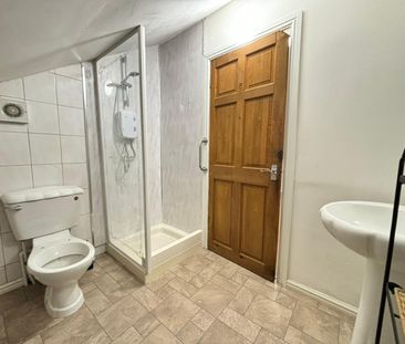 Winnington Lane, Northwich - Photo 4