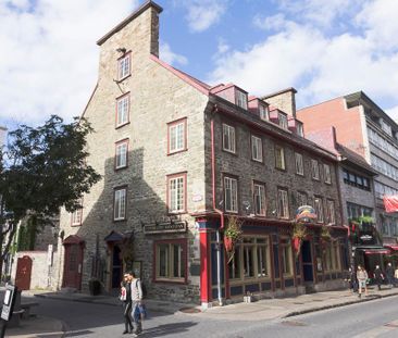 1 1/2 Vieux-Québec Haute-ville - tout inclus - juin - Photo 3