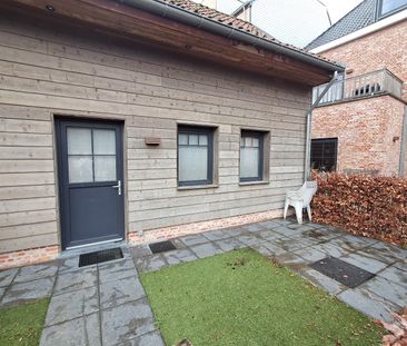 Knusse woning, centraal gelegen te Oedelem. - Photo 1
