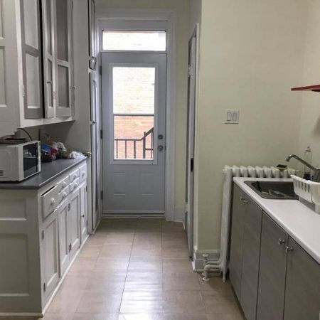 5 1/2 - Montréal (Côte-des-Neiges) - 2 500 $/mois - Photo 3