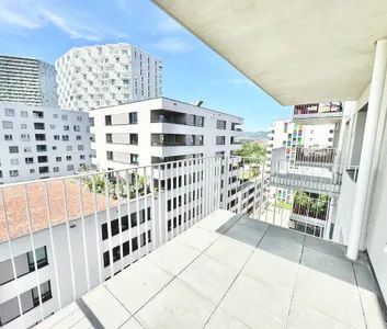 BALKONTRAUM | EXKLUSIVE, HELLE 3 ZIMMER IN TOPLAGE | HOCHWERTIGE AUSSTATTUNG - Foto 2