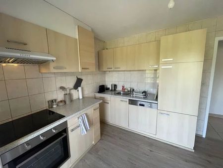 Appartement meublé de 3.5 pièces au 3ème étage. - Photo 3